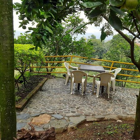 Apartamento Campestre Medellín Buitenkant foto